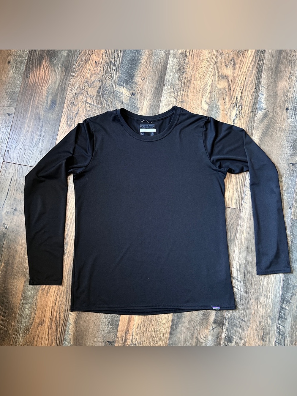 ~*~ Patagonia Women’s Capilene Cool Daily Long-Sleeve Black M ~*~